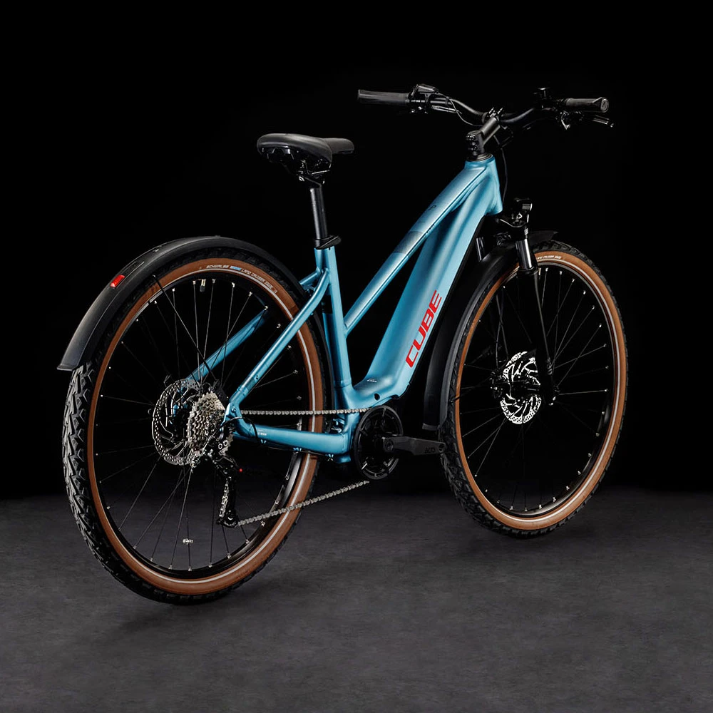 Cube Nuride Hybrid Performance 500 Allroad Lady Metalblue´n´red – Bild 2