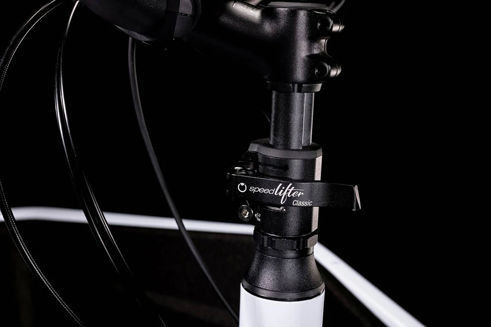 Cube Cargo Hybrid 500 Flashwhite´n´black – Bild 6