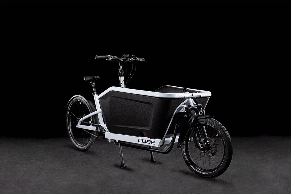Cube Cargo Hybrid 500 Flashwhite´n´black – Bild 2